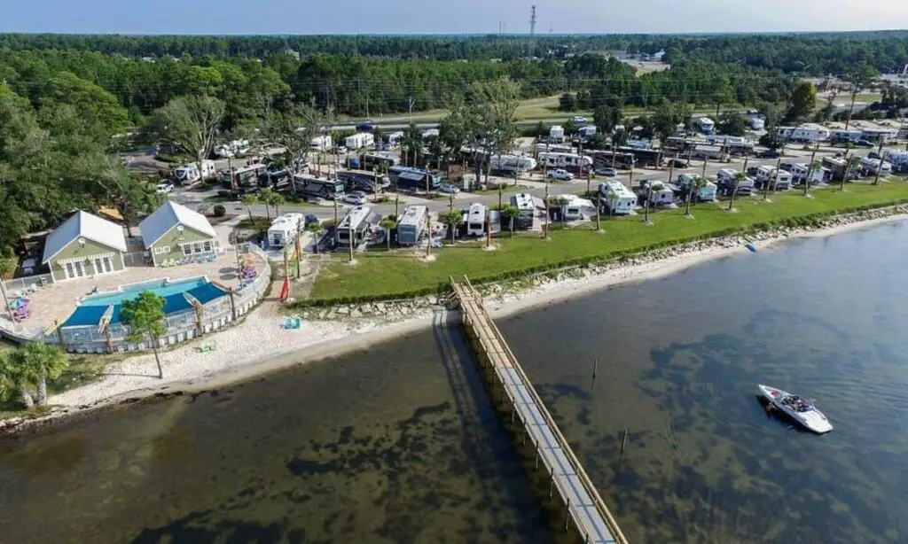 Luxury RV Resorts in Florida